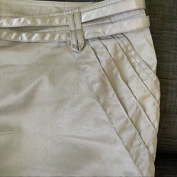 Silver Shiny Strappy Belt Bermuda Length Shorts - Picture 5 of 8
